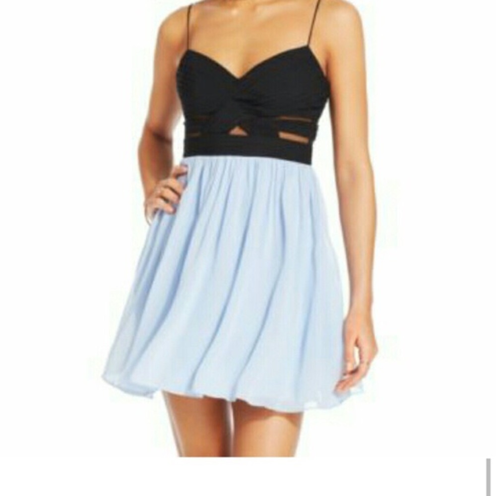 Homecoming dress/ special occasion - Picture 5 of 6